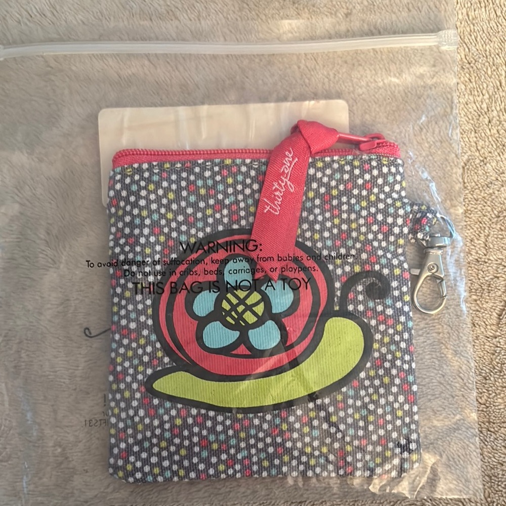 Thirty-One Snail Icon Coin Purse